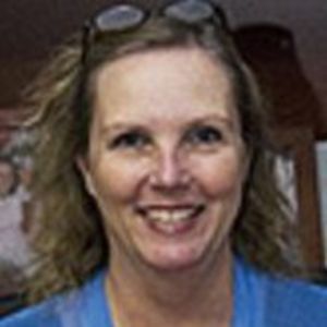 Meet your Posher, Leslye